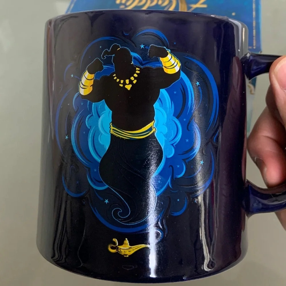Disney Aladdin Heat Reactive Ceramic Mug 20 oz